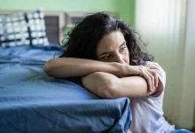 الحزن الذي لا ينتهي.. كيف يعيد دماغك تشكيل نفسه؟