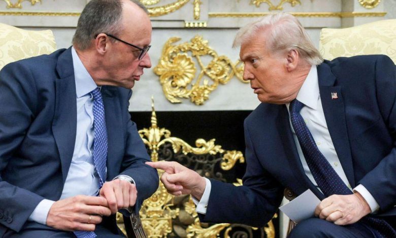 الرئيس الأمريكي السابق: الضربات على إيران أسفرت عن تدمير شبه كامل لقدراتها