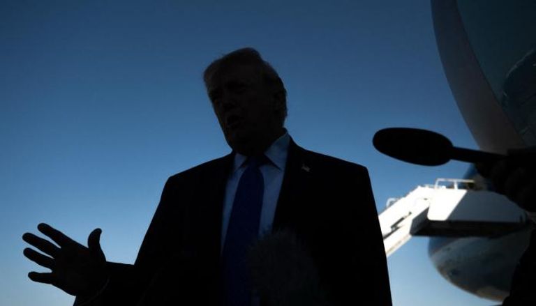 إيران تحت الضغط.. هل تحركات ترامب خدعة أم بداية فرصة للتسوية؟