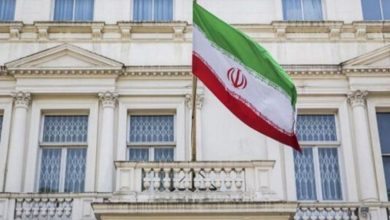 إيران ترفض الانصياع لقرار طرد سفيرها من لبنان