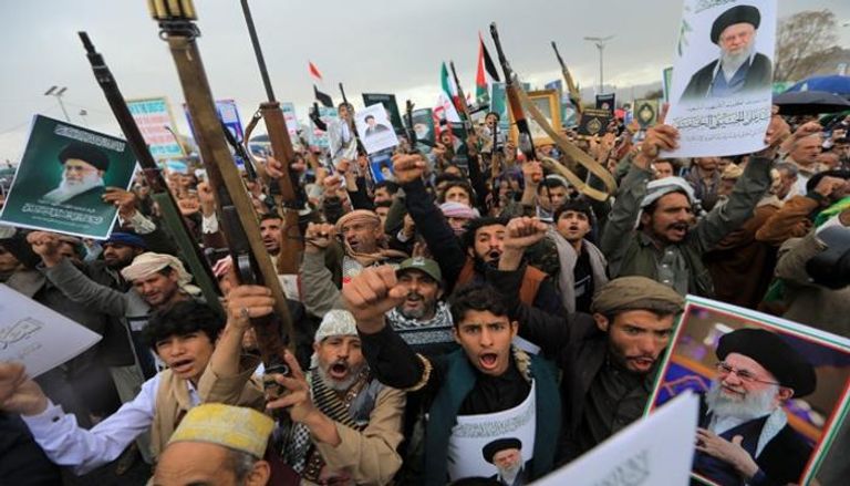 تصعيد إقليمي محتمل.. الحوثيون يتخذون قرار الحرب