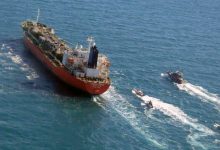 تصعيد خطير.. طهران تمنع المرور في هرمز وتلوّح بالهجوم على السفن