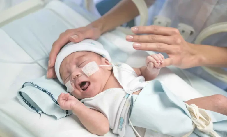 داخل كل منزل.. تهديد غير مرئي يهدد حياة الأطفال