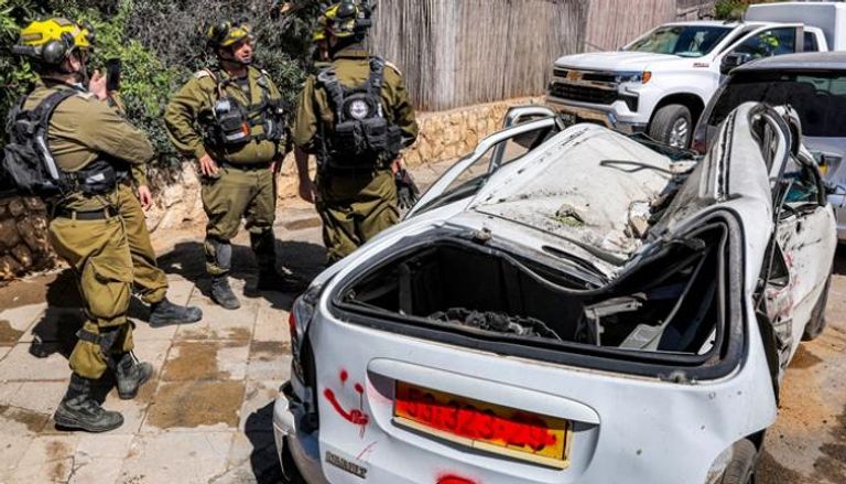 صاروخ إيراني عنقودي يضرب وسط إسرائيل ويوقع قتلى وجرحى