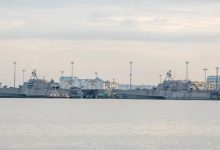 ماليزيا تحت المجهر.. رصد سفينتين أمريكيتين لمكافحة الألغام