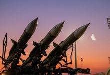 ملامح تسوية مع إيران تدفع دول الخليج لكبح التصعيد الأميركي