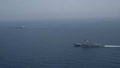 الجيش الأمريكي يعترض سفينة تابعة لـأسطول الظل الإيراني