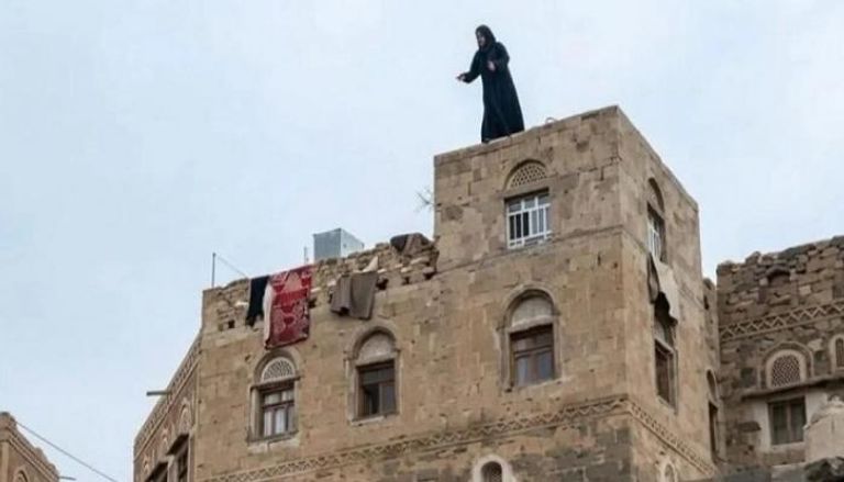 انتحرت من أعلى منزل والدها.. مأساة فتاة في اليمن تثير الجدل حول الزواج القسري