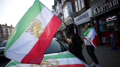 انقسام الجالية الإيرانية في أمريكا الشمالية حول الحرب ومستقبل إيران السياسي