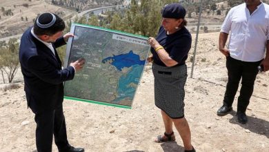 سموتريتش يهاجم مواقف ميرتس بشأن الاستيطان في الضفة الغربية