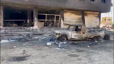 قصف كتم وتداعياته السياسية.. هل تدفع مجازر المدنيين السودان نحو عزلة دولية وتصعيد داخلي؟