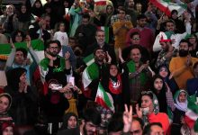 واشنطن تضع شروطًا على تحركات مرافقي المنتخب الإيراني