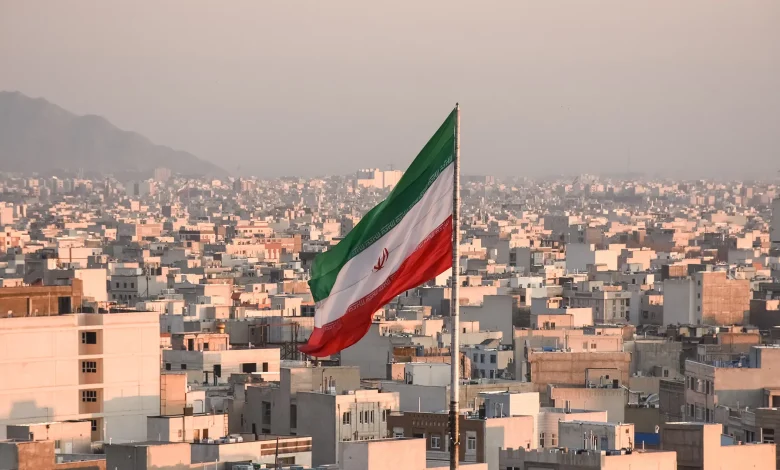 إيران في صدارة تنفيذ أحكام الإعدام عالمياً خلال 2025