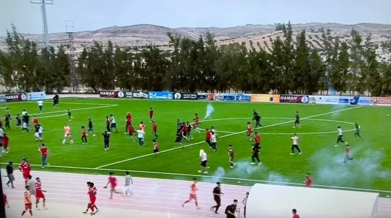 ملاعب الرياضة تتحول إلى منصة احتجاج ضد حكومة الدبيبة