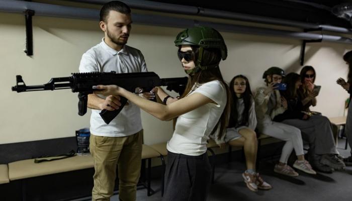 التعليم في زمن الحرب: أوكرانيا تعيد تشكيل مدارسها لمهارات النجاة