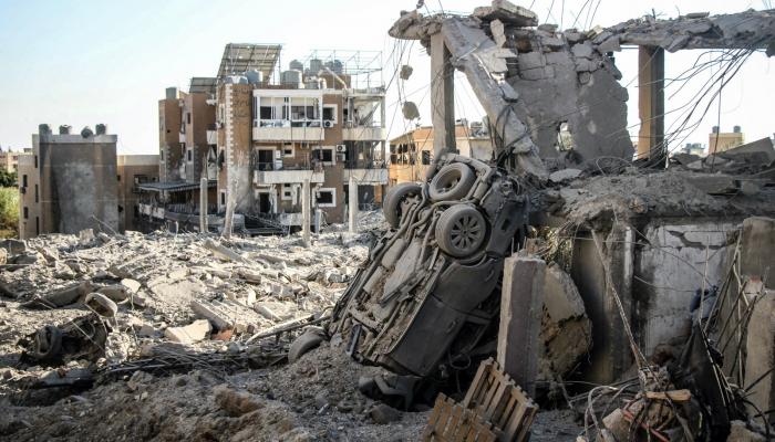 في لحظة حساسة.. حزب الله يلوّح بإعادة تموضع جنوب لبنان