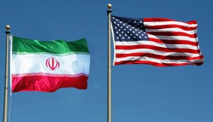 واشنطن وطهران تتفقان على وقف الهجمات وتمهدان لاجتماع الثلاثاء