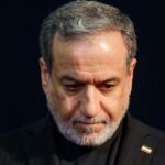 إفشاء أسرار الحرب يضع عراقجي في مواجهة المحافظين