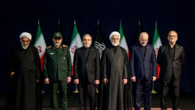 تباينات متصاعدة في القيادة الإيرانية تحت وطأة الضغوط الأميركية