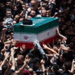 تشييع واسع لخامنئي في العراق يسلط الضوء على النفوذ الإيراني