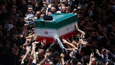 تشييع واسع لخامنئي في العراق يسلط الضوء على النفوذ الإيراني