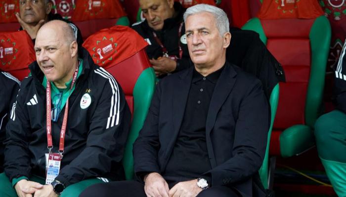 تصريحات مساعد بيتكوفيتش تعيد الجدل بين جماهير الجزائر