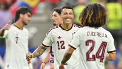ثنائية تقود إسبانيا إلى نهائي كأس العالم على حساب فرنسا