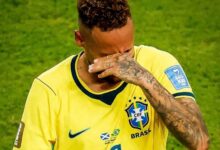 دموع الوداع.. نيمار ينهي رحلته مع منتخب البرازيل